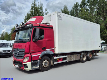 Грузовик с закрытым кузовом MERCEDES-BENZ Actros 2551