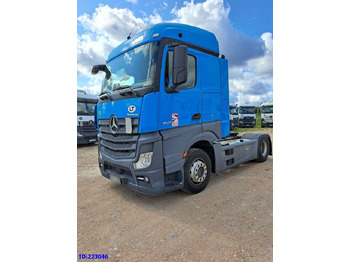 Тягач MERCEDES-BENZ Actros 1843