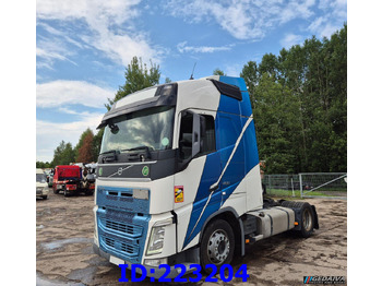 Тягач VOLVO FH13 460