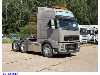 Тягач VOLVO FH16
