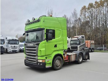 : фото в шапке страницы