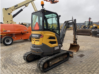 Мини-экскаватор Volvo ECR25: фото 4