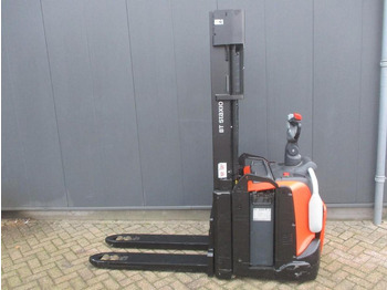 Штабелер TOYOTA