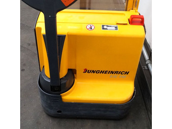 Штабелер Jungheinrich EJC110: фото 3 Штабелер Jungheinrich EJC110: фото 3