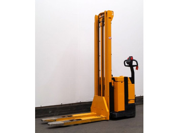 Штабелер JUNGHEINRICH EJC