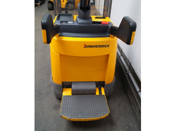 Штабелер Jungheinrich ERC212: фото 3 Штабелер Jungheinrich ERC212: фото 3