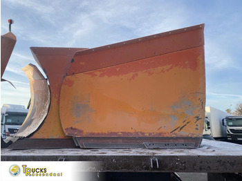 Отвал для снега