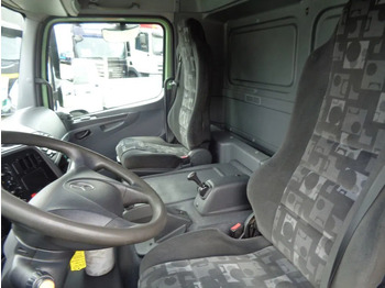 Фото интерьера 1: Грузовик с закрытым кузовом Mercedes-Benz Atego 822 Atego 822 + Euro 5 + Dhollandia lift Фото интерьера 1: Грузовик с закрытым кузовом Mercedes-Benz Atego 822 Atego 822 + Euro 5 + Dhollandia lift