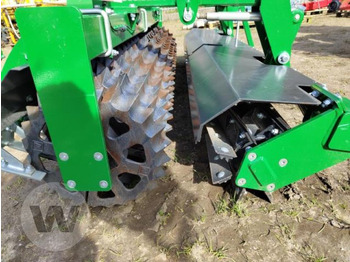 Новый Полевой каток Düvelsdorf Frontpacker 3,0 m: фото 3 Новый Полевой каток Düvelsdorf Frontpacker 3,0 m: фото 3