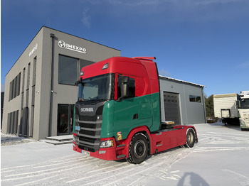 Тягач SCANIA S 450