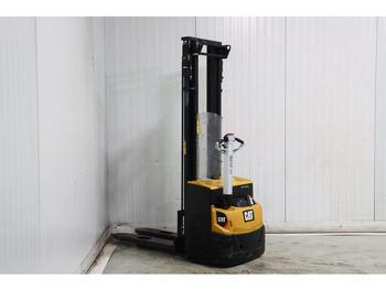 Штабелер Caterpillar NSP14: фото 5 Штабелер Caterpillar NSP14: фото 5