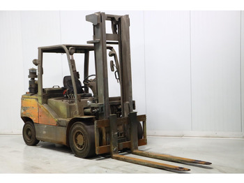 Дизельный погрузчик DOOSAN