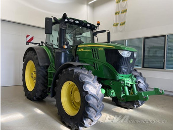 Трактор John Deere 6215R: фото 5