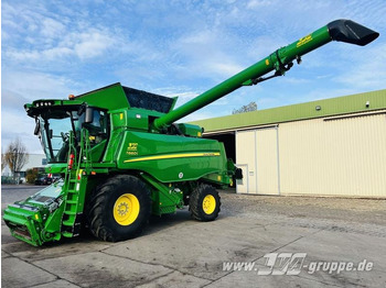 Зерноуборочный комбайн JOHN DEERE T660