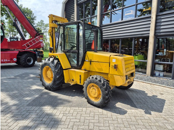 Дизельный погрузчик JCB 926 roughterrain forklift: фото 3