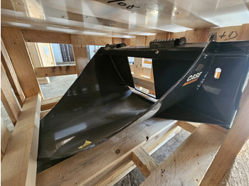 Навесное оборудование CASE