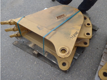 Ковш CASE