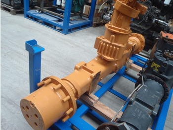 Задняя ось CASE