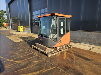 Кабина DOOSAN