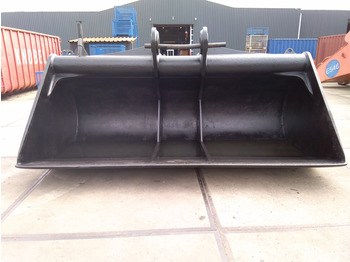 Ковш для экскаватора HITACHI