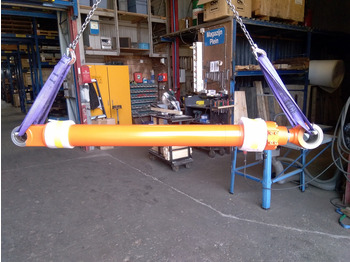 Гидравлический цилиндр HITACHI