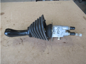 Кабина и интерьер KOMATSU