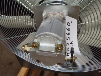 Новый Радиатор для Строительной техники New Holland 4575660: фото 3