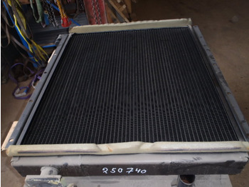 Масляный радиатор NEW HOLLAND