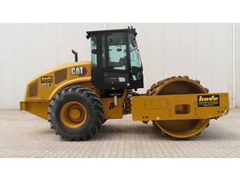 Компактор CATERPILLAR