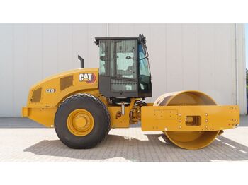Компактор CATERPILLAR