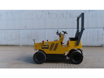 Пневмоколесный каток Saski TS 160-3: фото 5