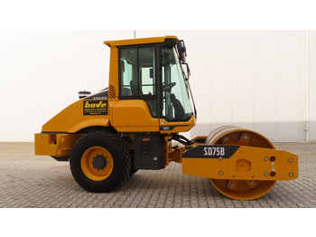 Компактор VOLVO SD75B