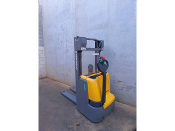 Штабелер JUNGHEINRICH EJC