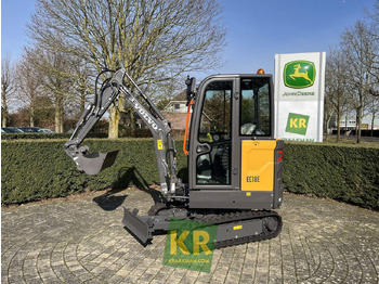 Гусеничный экскаватор VOLVO EC18E