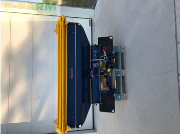 Разбрасыватель удобрений BOGBALLE