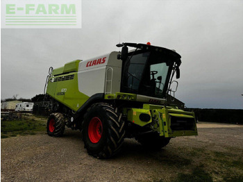 Зерноуборочный комбайн CLAAS Lexion 670