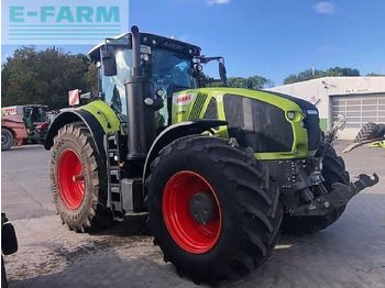 Трактор CLAAS Axion 920