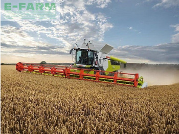 Зерноуборочный комбайн CLAAS Lexion