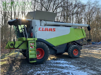 Зерноуборочный комбайн CLAAS Lexion 600