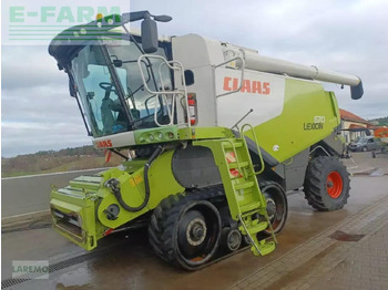 Зерноуборочный комбайн CLAAS Lexion 670