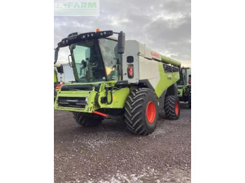 Зерноуборочный комбайн CLAAS Lexion 6700