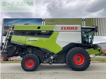 Зерноуборочный комбайн CLAAS Lexion