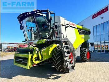 Зерноуборочный комбайн CLAAS Lexion
