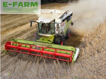 Зерноуборочный комбайн CLAAS Trion 730