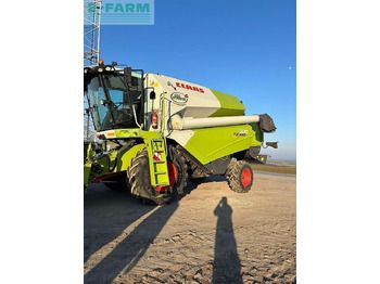 Зерноуборочный комбайн CLAAS Tucano 320
