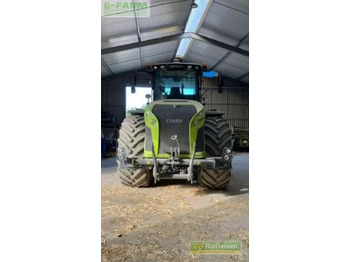 Трактор CLAAS Xerion 4000