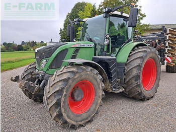 Трактор FENDT 718 Vario