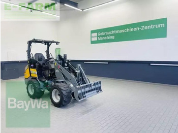 Мини-экскаватор GIANT