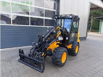 Мини-экскаватор JCB 403 plus: фото 2 Мини-экскаватор JCB 403 plus: фото 2