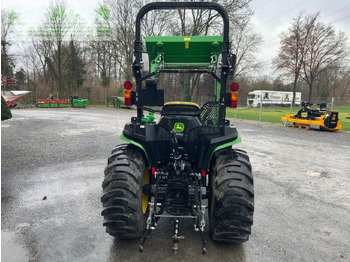 Трактор John Deere 3025e: фото 4 Трактор John Deere 3025e: фото 4